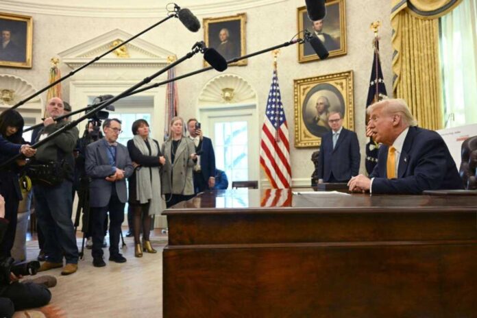 Us,President,Donald,Trump,Speaks,From,The,Oval,Office,Of