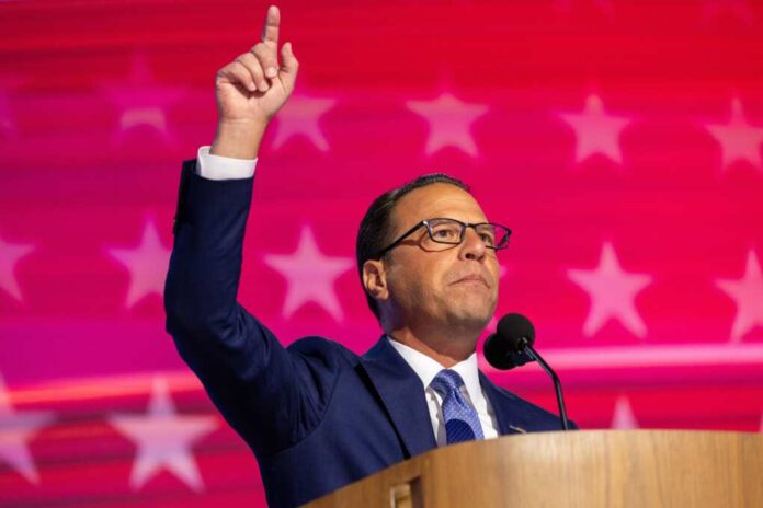 Chicago,,Illinois-,August,21,,2024:,Pennsylvania,Governor,Josh,Shapiro,At