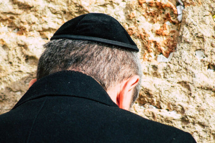 Jerusalem,Israel,December,12,,2019,View,Of,Unknown,People,Praying