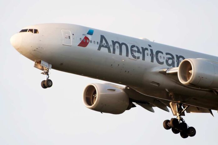 American,Airlines,Boeing,777,Approaching,Frankfurt,Airport,On,May,15,2022