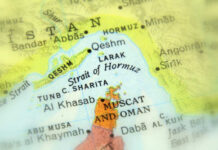 U.S. Destroyers ATTACKED – Iranian Ports STRUCK! Map highlighting the Strait of Hormuz and surrounding regions